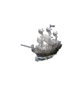 Klares Kunststoffmodell eines Segelschiffs mit drei Masten und Flagge auf wellenförmigem Sockel.