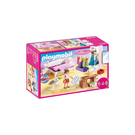 Playmobil Puppenhaus-Set mit Möbeln und Figuren, 67 Teile, empfohlen für Kinder von 4 bis 10 Jahren. Playmobil Puppenhaus-Set mit Möbeln und Figuren, 67 Teile, empfohlen für Kinder von 4 bis 10 Jahren.