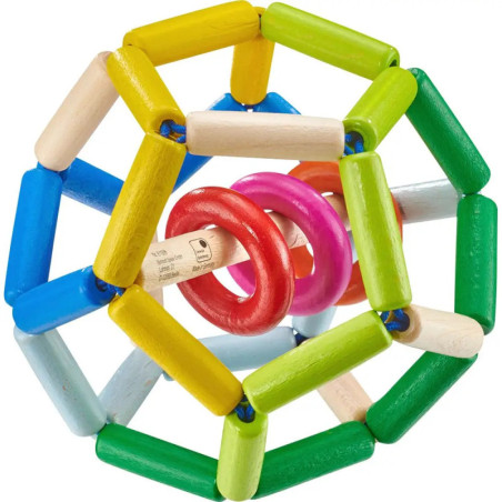 Buntes Holz-Babyspielzeug mit Stäben in Kugelform und Ringen in der Mitte.