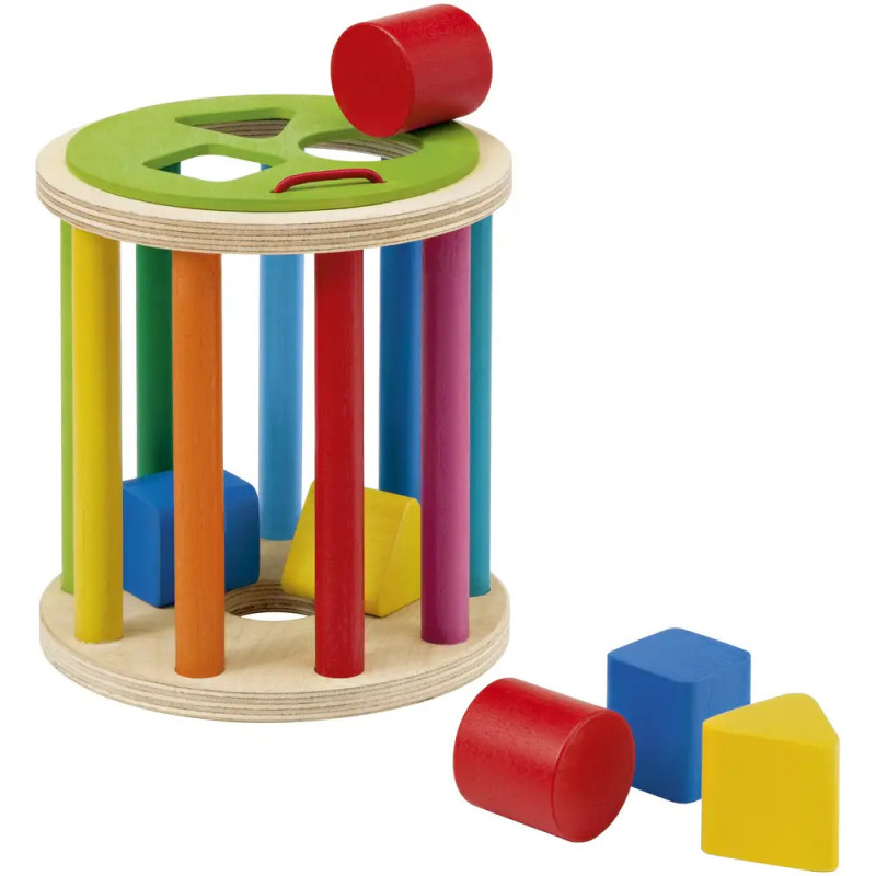Holz-Formsortierspielzeug mit bunten Stäben und Formen wie Zylindern, Würfeln und Dreiecken. Holz-Formsortierspielzeug mit bunten Stäben und Formen wie Zylindern, Würfeln und Dreiecken.