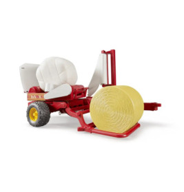 Ballenwickler mit ockerbraunem und weißem Rundballen