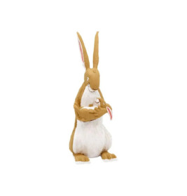 Ein braun-weißes Kaninchen hält ein kleineres Kaninchen im Arm, beide stehen aufrecht.