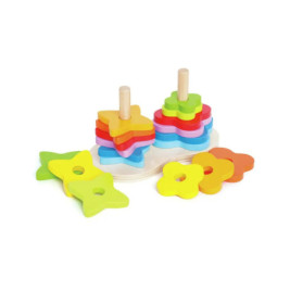 Buntes Holz-Steckspiel mit stern- und blumenförmigen Teilen auf zwei Stäben, einige Teile liegen daneben.