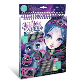 Nebulous Stars Skizzenbuch mit Fantasie-Mädchen sowie Markern und Zeichenwerkzeugen auf dem Cover.