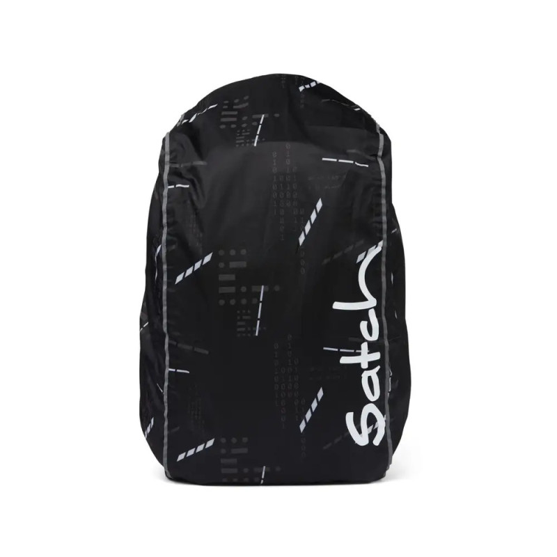 Schwarzer Rucksack mit abstraktem weißen Muster und vertikalem Satch-Logo auf der rechten Seite. Schwarzer Rucksack mit abstraktem weißen Muster und vertikalem Satch-Logo auf der rechten Seite.