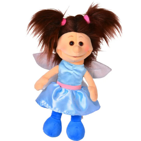 Plüschpuppe mit braunen Haaren, blauem Kleid, blauen Schuhen, Flügeln und rosa Haargummis, lächelnd. Plüschpuppe mit braunen Haaren, blauem Kleid, blauen Schuhen, Flügeln und rosa Haargummis, lächelnd.