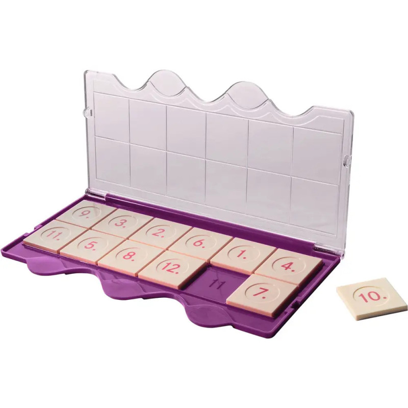 Lila Spielsteinhalter mit nummerierten Steinen von 1 bis 13 und einer transparenten Kunststoffabdeckung.