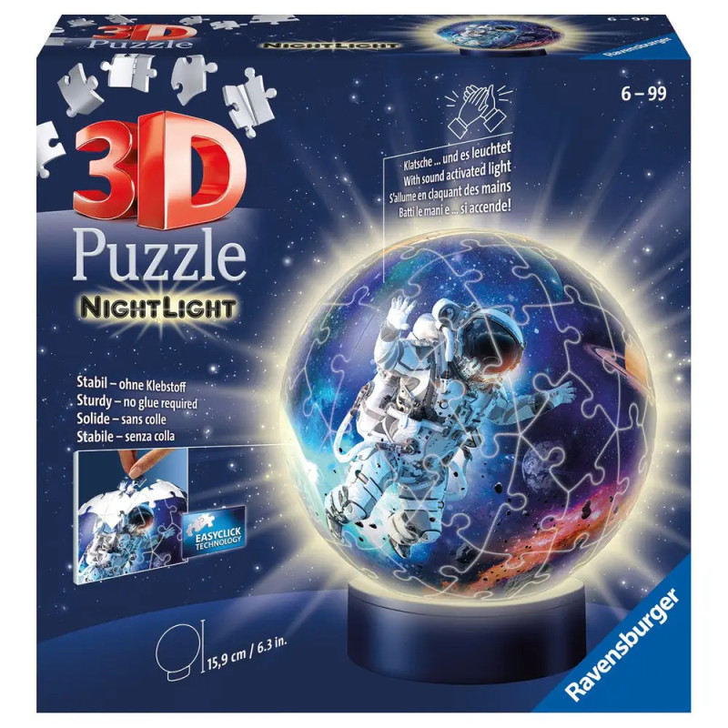 3D-Puzzle-Nachtlicht von Ravensburger: Astronaut im All auf leuchtendem, kugelförmigem Puzzle. 3D-Puzzle-Nachtlicht von Ravensburger: Astronaut im All auf leuchtendem, kugelförmigem Puzzle.