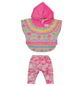Buntes Kapuzenoberteil mit geometrischen Mustern und rosa Camohose, Set für Kinder oder Puppen.