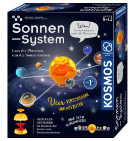 Deutsche Verpackung eines Sonnensystem-Bausatzes für Kinder mit Planeten, die die Sonne umkreisen.