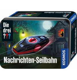 Blechdose mit Fluggerät bei einem Haus in der Nacht, beschriftet mit Nachrichten-Seilbahn und Die drei ???.