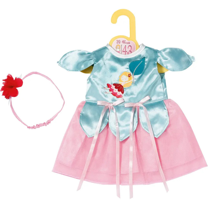Puppenkleid in Pink und Blau mit Vogelmotiv, passendem Haarband mit roter Blume und gelbem Kleiderbügel. Puppenkleid in Pink und Blau mit Vogelmotiv, passendem Haarband mit roter Blume und gelbem Kleiderbügel.