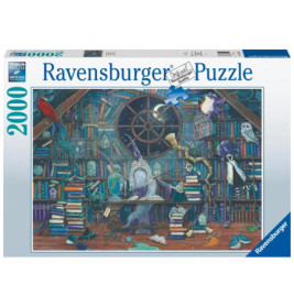 Illustration eines überfüllten Zauberer-Studierzimmers mit Büchern, Tieren, magischen Objekten Ravensburger Puzzle, 2000 Teile.