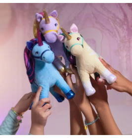 UCA Plüsch Einhörner Sort. (18xm)