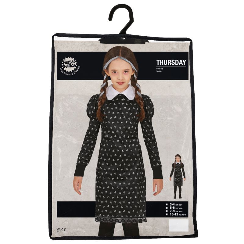 Mädchenkostüm Donnerstag: Schwarzes Kleid mit weißem Kragen und Haarband, auf einem Bügel in der Verpackung präsentiert.