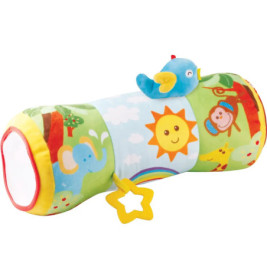 Buntes Babybolster-Kissen mit Tiermotiven, blauem Vogel-Plüschtier und gelbem, sternförmigem Beißring.