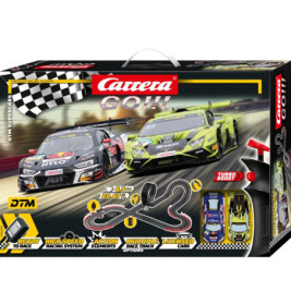 Carrera GO!!! Slotcar-Set mit zwei Rennwagen, Streckenlayout und Produktdetails auf der Verpackung.