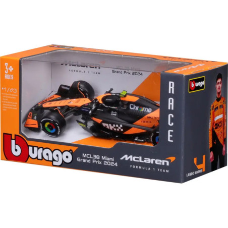 Bburago F1 1:43 Modelle i. Displ. sort.