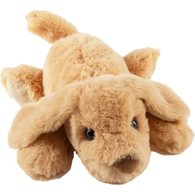 Ein hellbrauner Plüschhund mit Schlappohren und schwarzen Knopfaugen liegt flach auf dem Bauch.