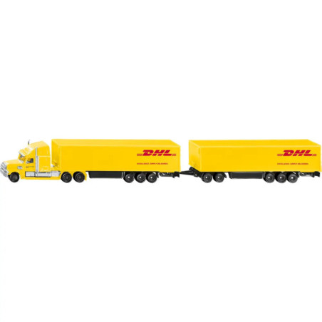 Gelber DHL-Lkw mit zwei Anhängern und rotem DHL-Logo auf weißem Hintergrund. Gelber DHL-Lkw mit zwei Anhängern und rotem DHL-Logo auf weißem Hintergrund.