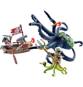 Piratenfigur im Boot kämpft gegen einen großen Oktopus und ein grünes Seeungeheuer mit Dreizack.