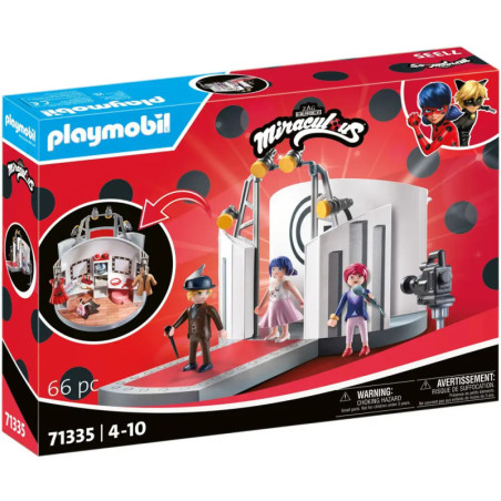 Playmobil Miraculous Ladybug Set mit Figuren und Laufsteg, 66 Teile, für Kinder von 4 bis 10 Jahren.