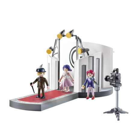 Miraculous: Fashion Show in Paris