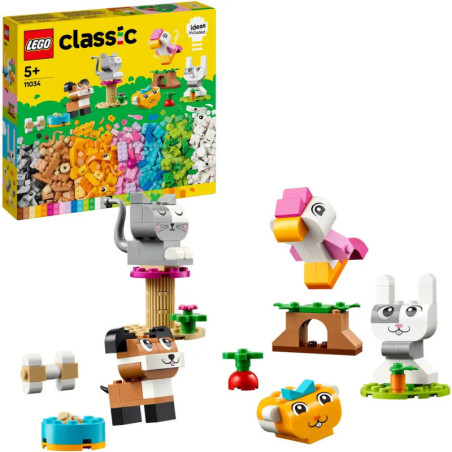 LEGO Classic Set mit bunten Steinen und Tierfiguren wie Katze, Hund, Hase und Vogel. LEGO Classic Set mit bunten Steinen und Tierfiguren wie Katze, Hund, Hase und Vogel.