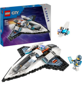 LEGO City Space Shuttle Set mit Shuttle, Astronauten-Minifigur, Drohne und Verpackung im Hintergrund.