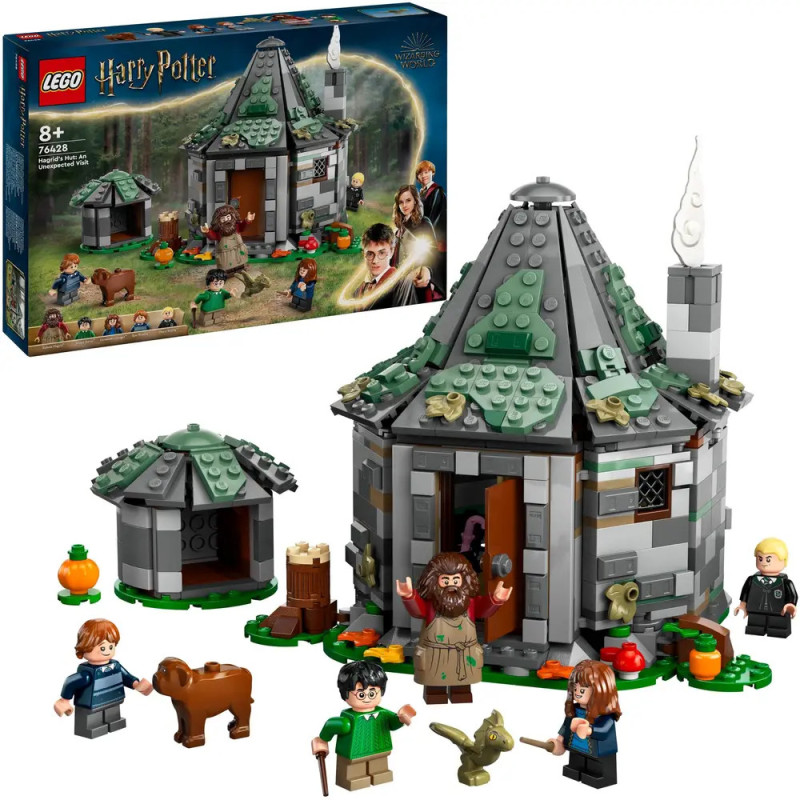 LEGO Harry Potter Hagrids Hütte mit Minifiguren, Hütte, Kürbissen, Hund und Verpackung im Hintergrund. LEGO Harry Potter Hagrids Hütte mit Minifiguren, Hütte, Kürbissen, Hund und Verpackung im Hintergrund.