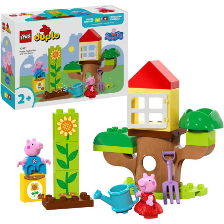 LEGO Duplo Peppa Pig Set mit Peppa-Figuren, Baumhaus, Blumen, Gartenwerkzeug und Verpackung im Hintergrund.