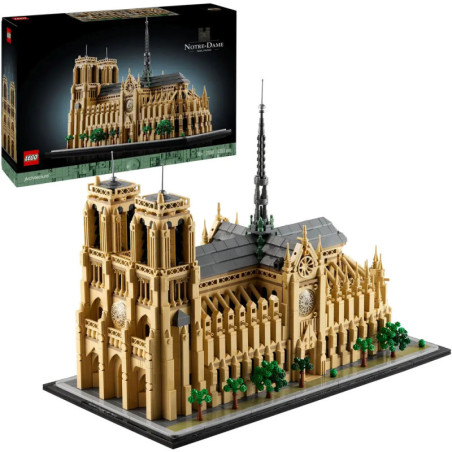 LEGO-Modell der Notre-Dame samt Set-Box, die oberhalb des detailreichen Baus präsentiert wird. LEGO-Modell der Notre-Dame samt Set-Box, die oberhalb des detailreichen Baus präsentiert wird.
