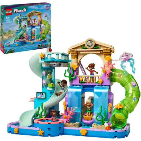 LEGO Friends Wasserpark-Set mit Rutschen, Meeresdeko und vier Minifiguren, Verpackung im Hintergrund. LEGO Friends Wasserpark-Set mit Rutschen, Meeresdeko und vier Minifiguren, Verpackung im Hintergrund.