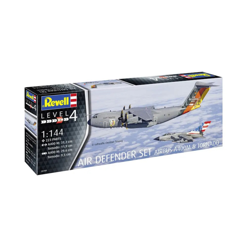 Revell Level 4 Air Defender Set mit Airbus A400M und Tornado Modellflugzeugen auf der Box im Flug abgebildet.