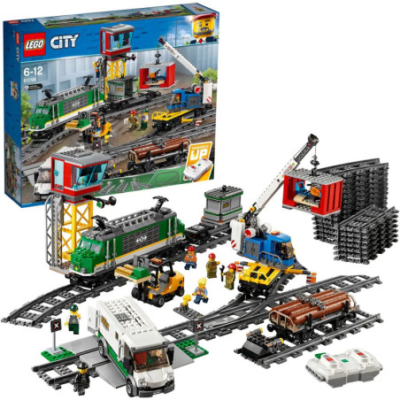LEGO City Zugset mit Schienen, Zügen, Fahrzeugen, Minifiguren und Steuerung, Verpackung im Hintergrund.