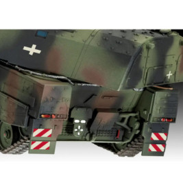 Panzerhaubitze 2000, Revell Modellbausatz