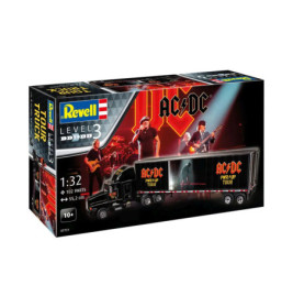 Revell Modellbausatz mit AC/DC Tourtruck und Bandfoto, geeignet ab 10 Jahren.