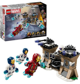 LEGO Marvel Avengers Set mit Iron Man, zwei Helden, Geschütztürmen und Thanos in einer Kampfszene.