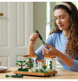 LEGO Icons 10359 Springbrunnengarten