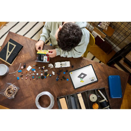 LEGO Super Heroes 76311 Spider-Verse: Miles Morales vs. Spot