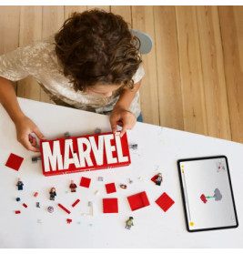 LEGO Super Heroes 76313 MARVEL Logo & Minifiguren