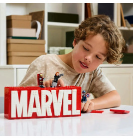 LEGO Super Heroes 76313 MARVEL Logo & Minifiguren
