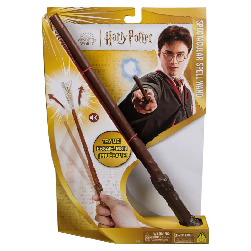 Harry Potter Zauberstab-Spielzeug in Verpackung mit Bild von Harry Potter beim Zaubern. Harry Potter Zauberstab-Spielzeug in Verpackung mit Bild von Harry Potter beim Zaubern.