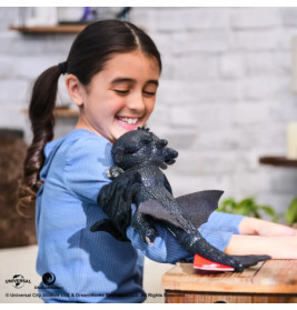 DRA Movie Huggging Ohnezahn