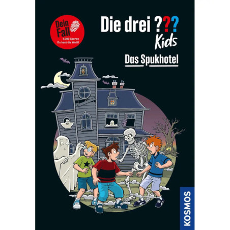 Drei verängstigte Jungen stehen vor einem Spukhaus Geister und Vollmond sind im Hintergrund zu sehen.