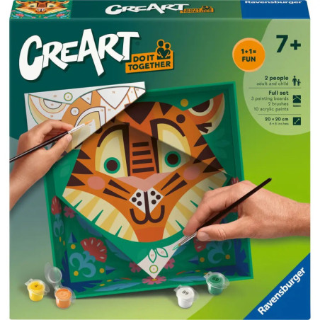 Zwei Hände malen ein buntes, geometrisches Tiger-Gesicht auf eine Malen-nach-Zahlen-Box für Kinder ab 7 Jahren.