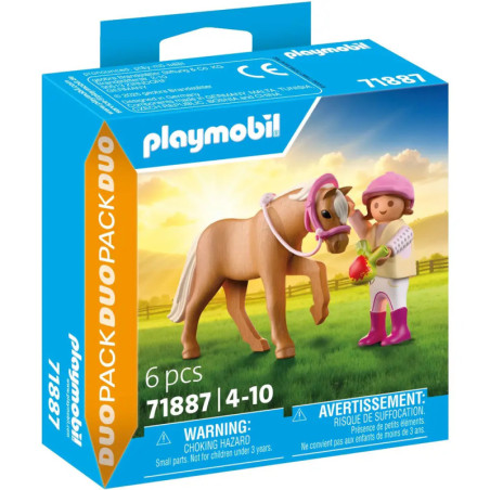 Playmobil DuoPack mit Mädchen, Helm und Pony auf Wiese, geeignet für Kinder von 4 bis 10 Jahren.
