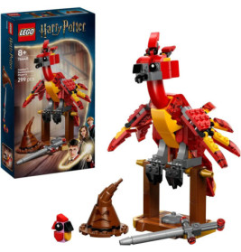 LEGO Harry Potter Fawkes Set mit baubarem Phönix, Sprechendem Hut, Zauberstab und Box im Hintergrund.