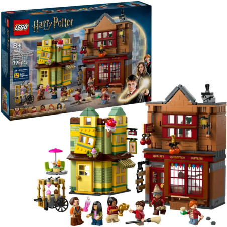 LEGO Harry Potter Winkelgasse-Set mit Gebäuden, Minifiguren und Zubehör, Verpackung im Hintergrund.
