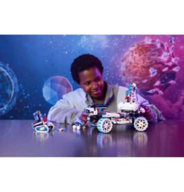 Technic Lunar Outpost® Mondrover-Raumfahrzeug
